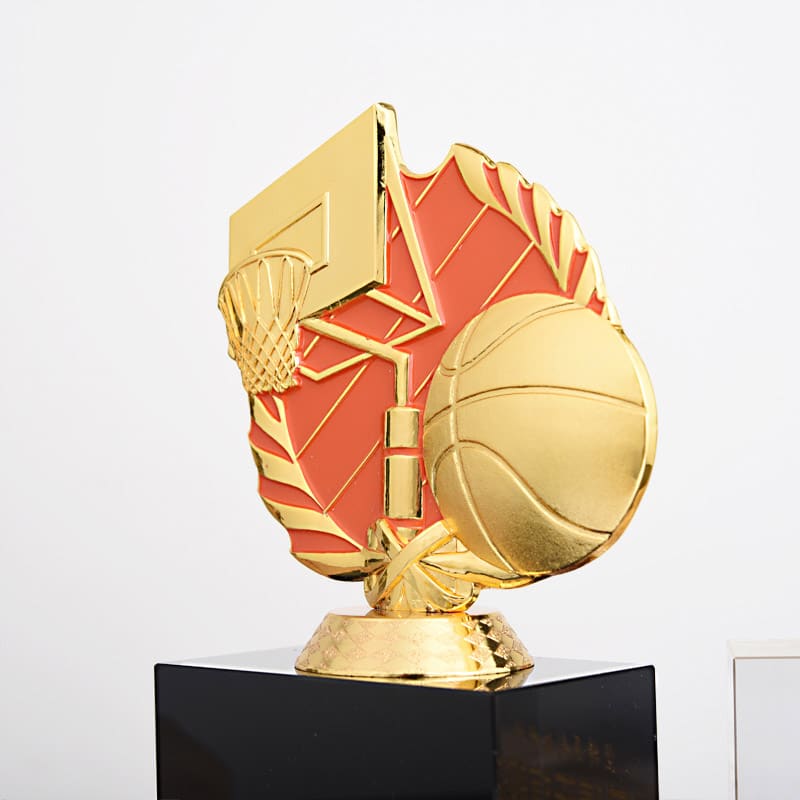 诺格精艺LGA125小金人篮球水晶奖杯材质细节3-成都篮球奖杯定制
