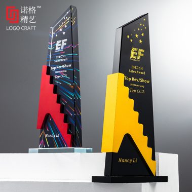 步步高升炫彩金属水晶奖杯1