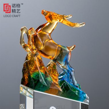 牛马羊鹰定制琉璃奖杯-10